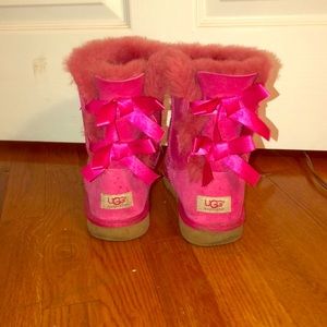 Pink bow bright pink Uggs